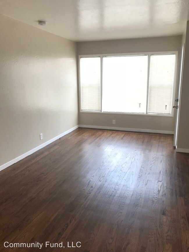 Foto del edificio - 2736 77th Ave