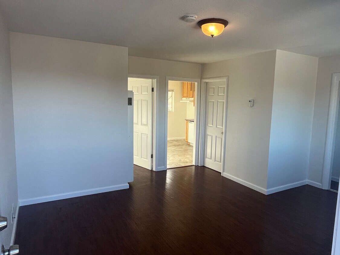 839 Kentucky St Unit 839A, Vallejo, CA 94590 Room for Rent in