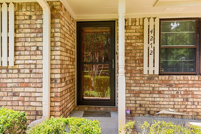 Foto del edificio - 4272 Carlos Ct