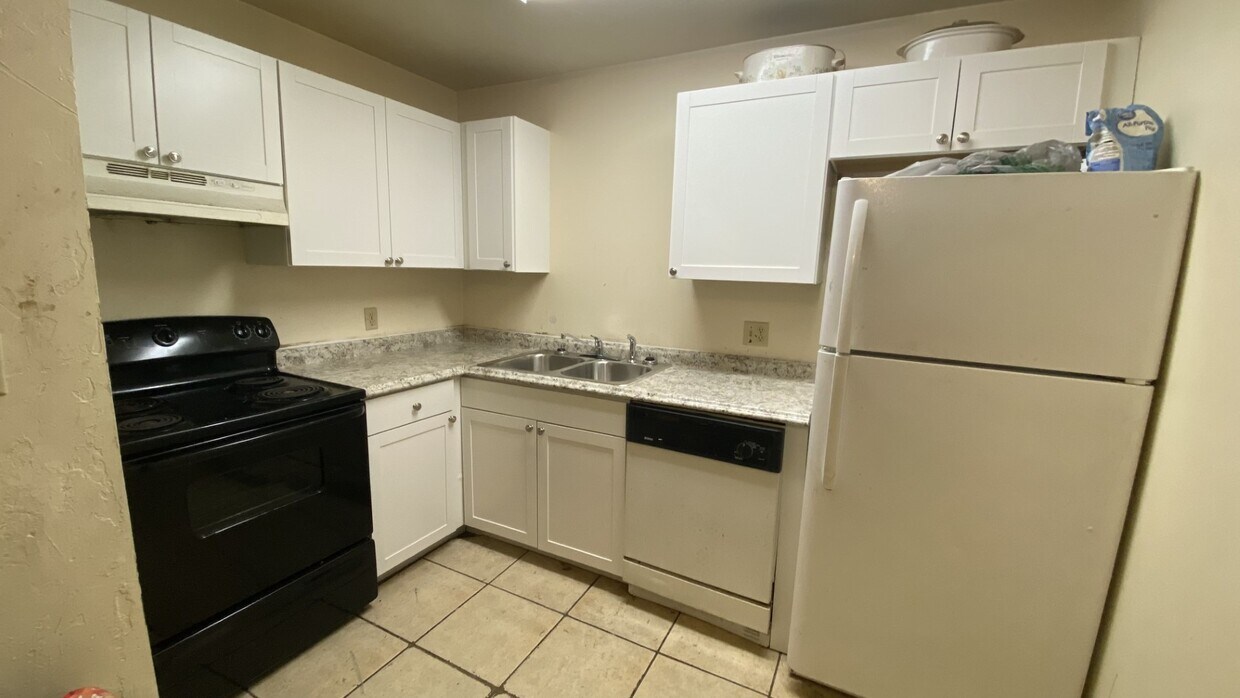 Foto del edificio - 5722 NW 25th Ter