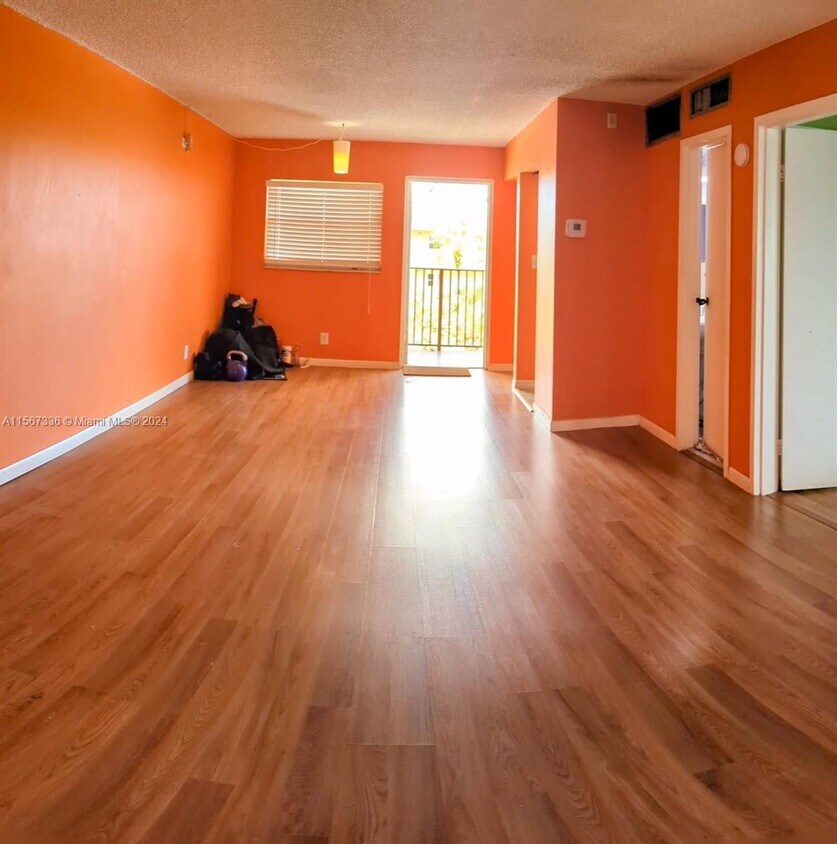 Foto del edificio - 4101 NW 26th St