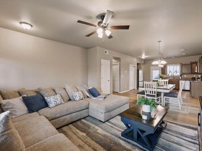 Building Photo - 5332 Gannet Ln