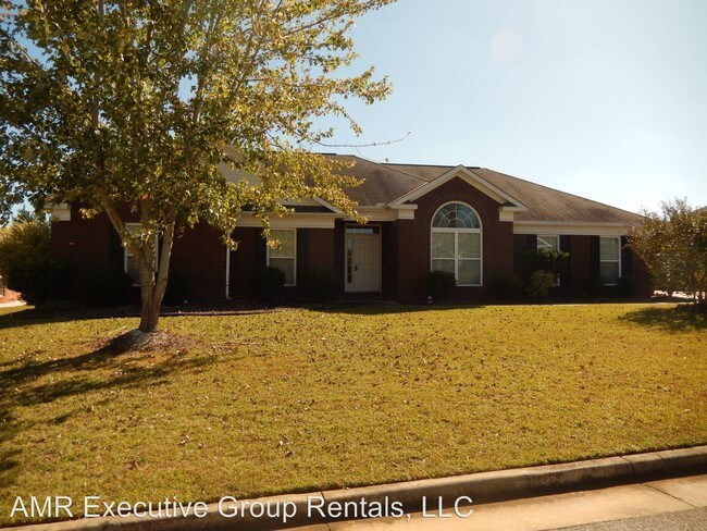Foto del edificio - 8025 Orchard Hill Dr