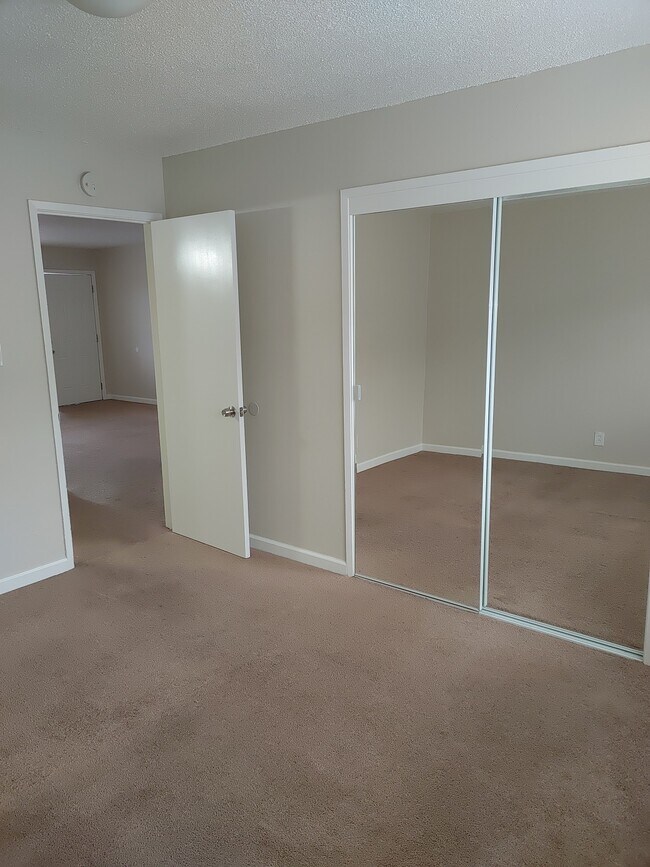 Bedroom - 370 S 8th St