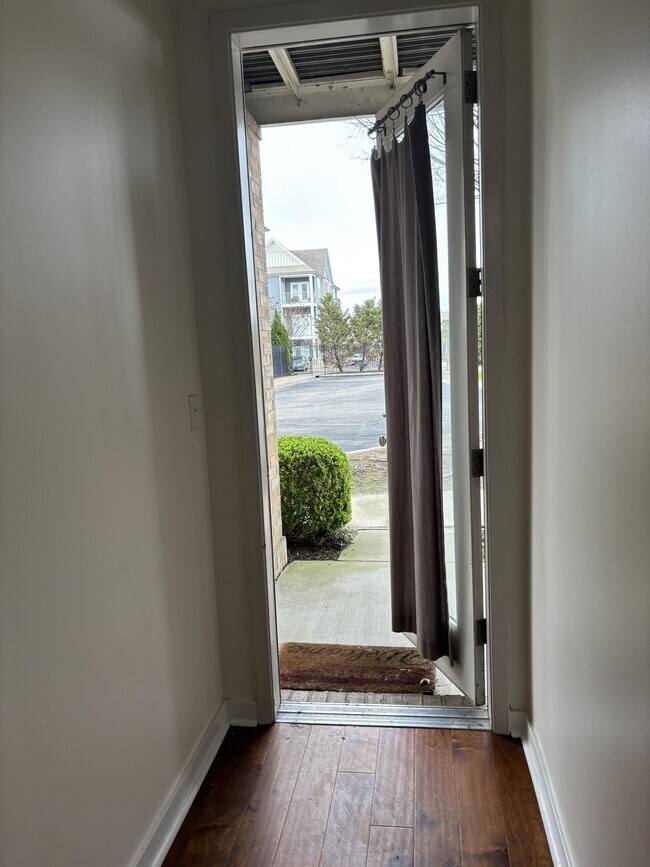 Foto del edificio - 379 Cobalt Bay Loop