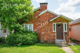 Building Photo - 1303 E Eichel Ave