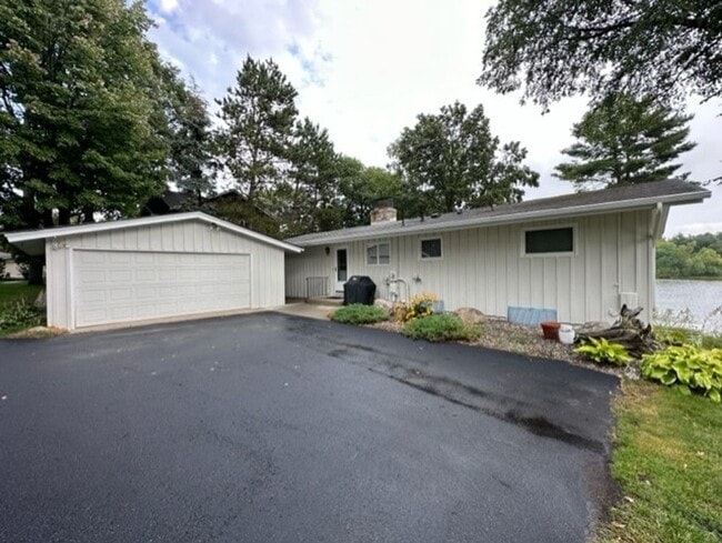 Building Photo - Sunrise Is. Crosslake- year round 3 bedroo...