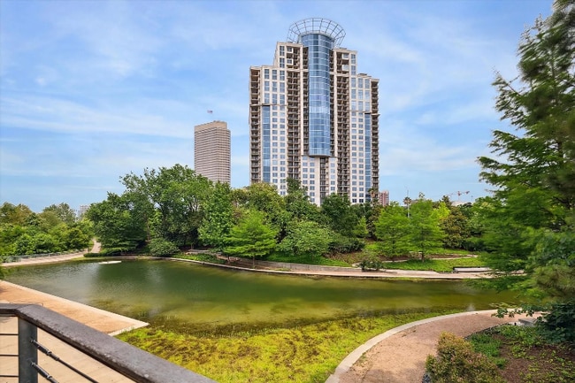 Foto del edificio - 3333 Allen Pkwy