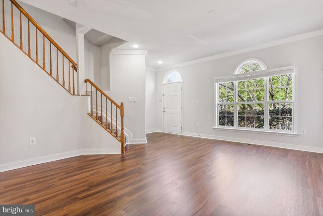 Building Photo - 6067 Ticket Way