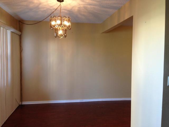 Building Photo - 3021 Rexford B