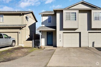Building Photo - 4422 Remington Pl NE