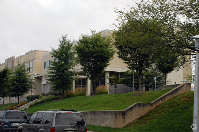 Building Photo - Restoration Gardens