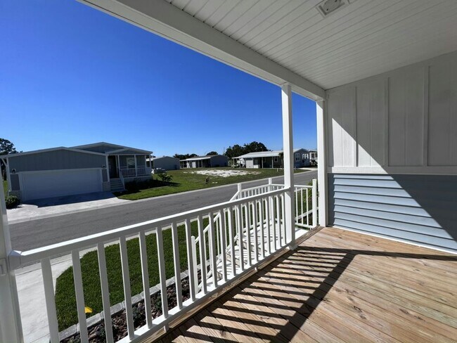 Foto del edificio - 1658 Coralwood Ln