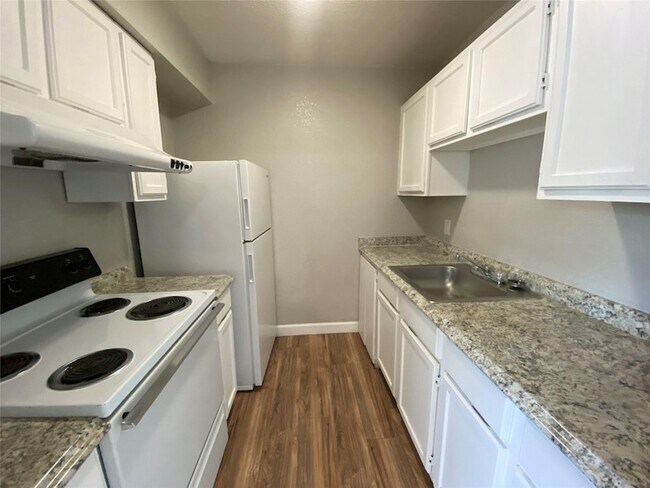 Foto del edificio - 701 W Sycamore St