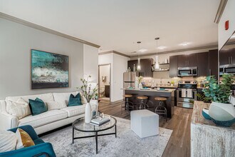 Building Photo - Ventana Northlake