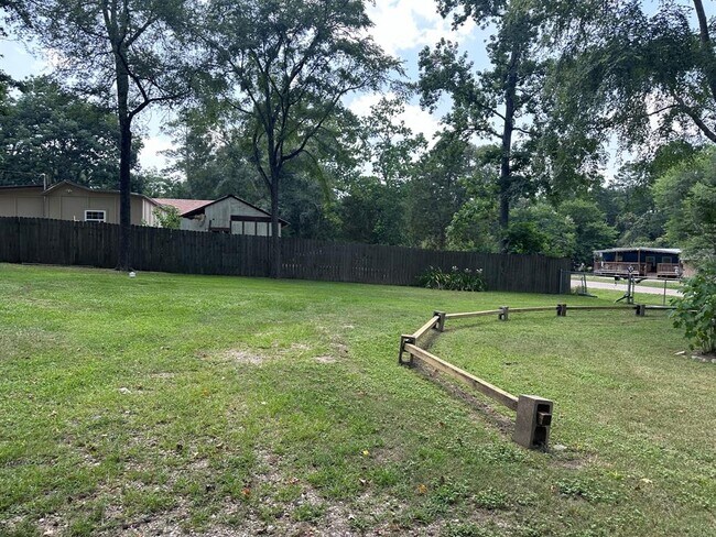 Foto del edificio - 16407 N Ravenswood Dr