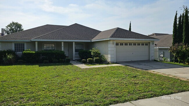 Foto del edificio - 3 Bed 2 Bath 2 Car Garage