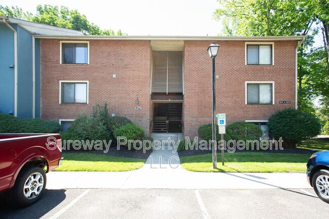 Photo - 125 Echelon Rd Apartment