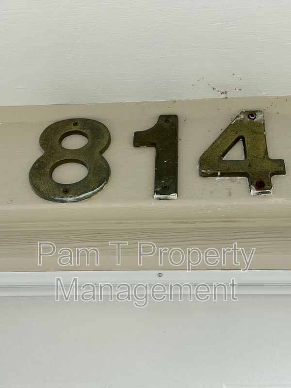 Building Photo - 814 Ott St