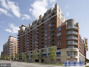 Building Photo - 3600 S Glebe Rd