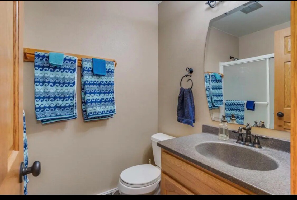 Foto principal - 1370 Nakomis Ave