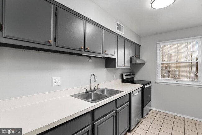 Foto del edificio - 4341 Carlisle Pike