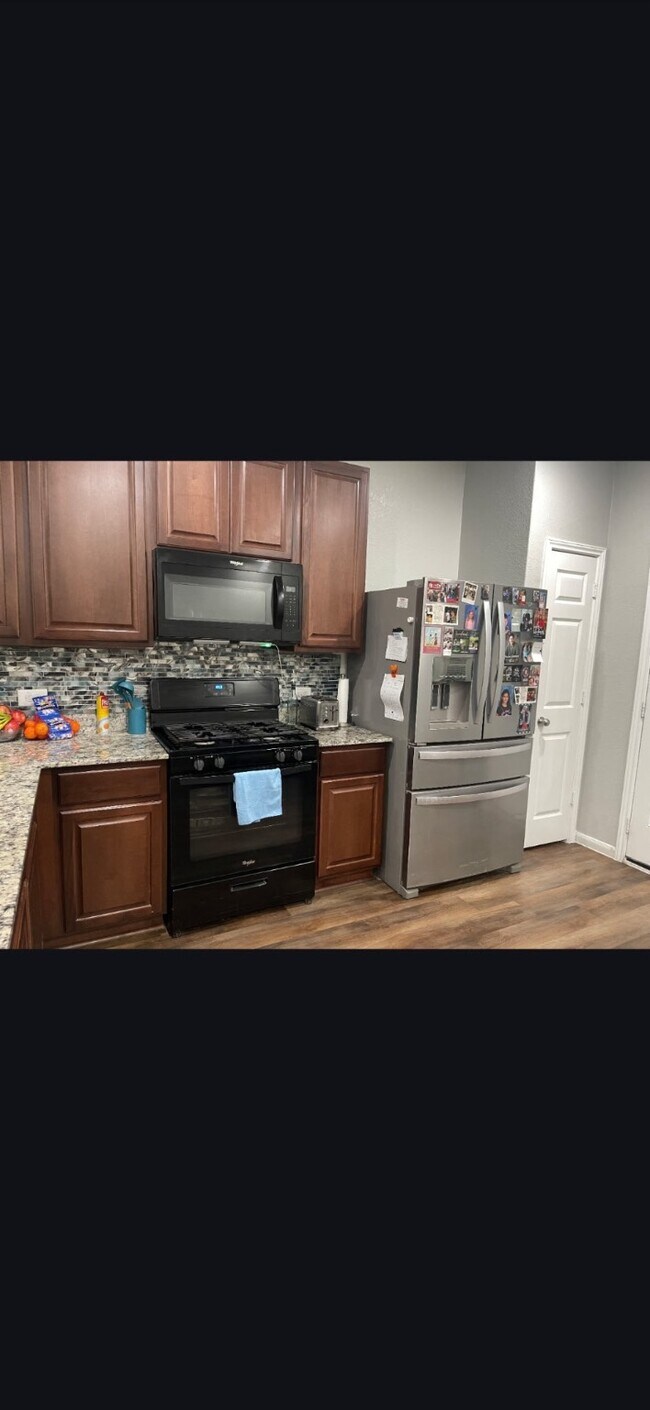 Foto del edificio - 12823 Clearcroft St
