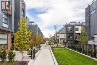 Building Photo - 6085 Irmin St