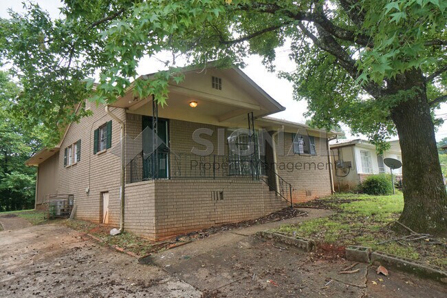 Foto del edificio - 2245 20th St SW