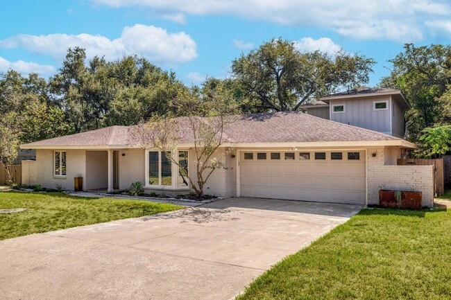 Building Photo - 4107 Tablerock Dr