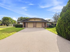 Building Photo - 2304 Smith Branch Blvd