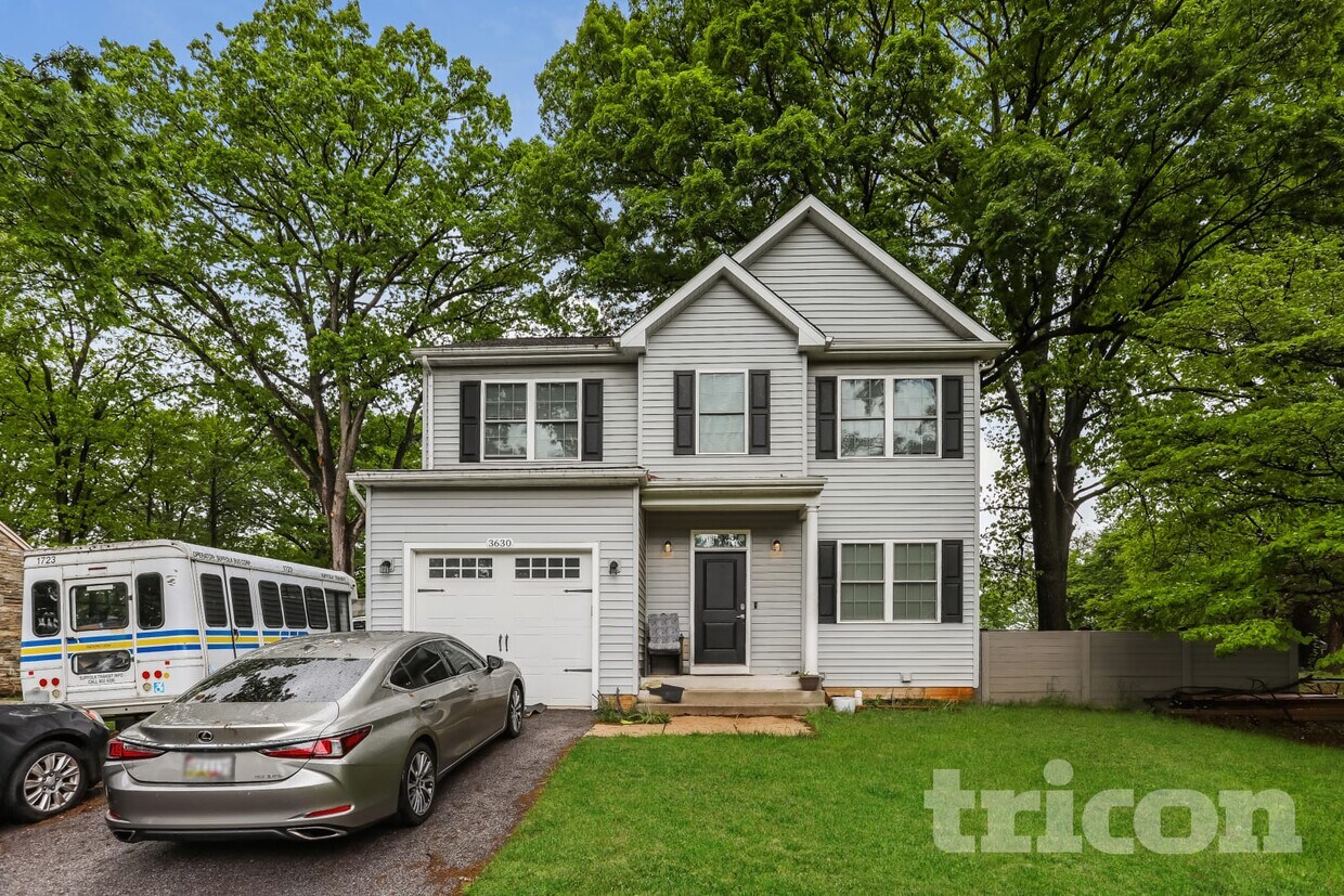 Foto principal - 3630 Hilmar Rd