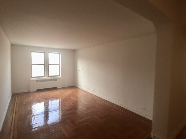 Building Photo - 600 West 218th Street