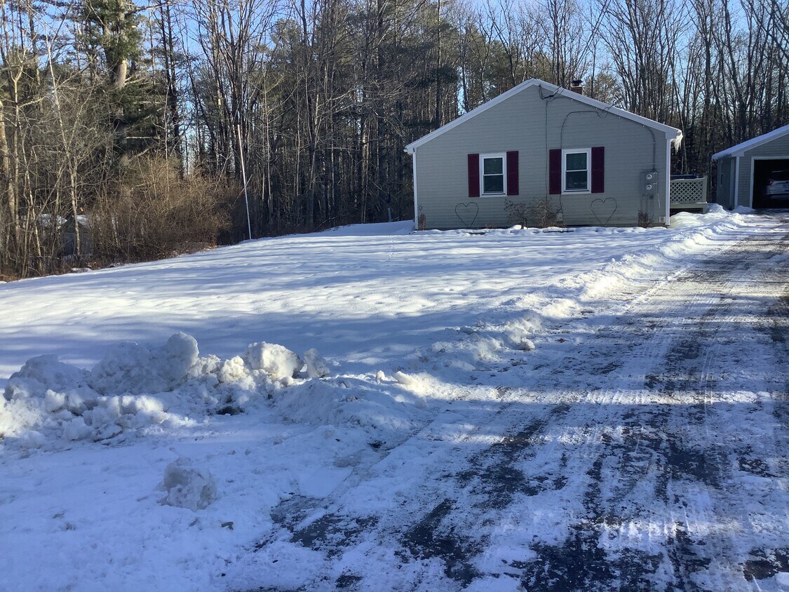 Picture from the road - 4 Sequoia Dr