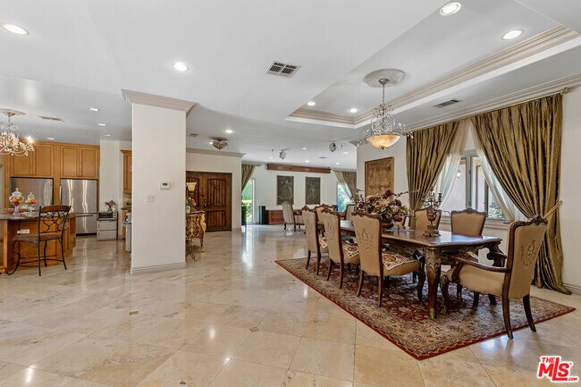 Foto del edificio - 935 Huntington Dr