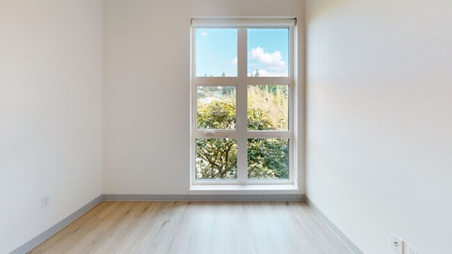 Interior Photo - Summerstone