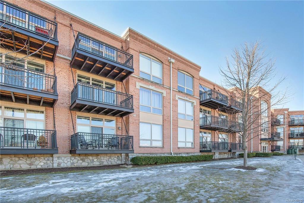 Photo - 101 S Union St (Plymouth, MI)