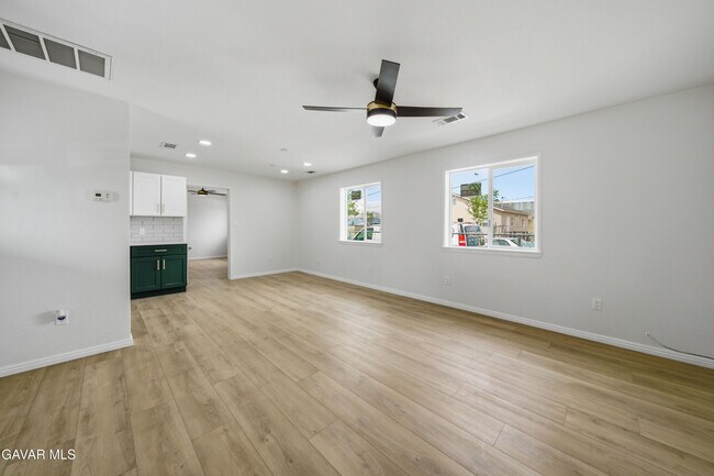 Foto del edificio - 2059 Shasta St