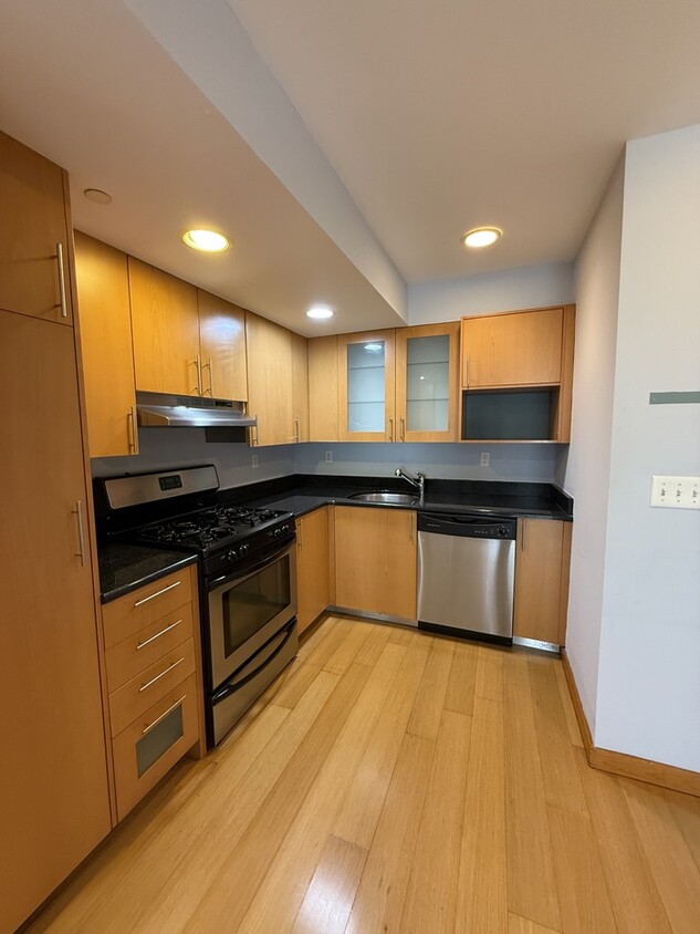 Foto principal - 101-103-103 Polk St