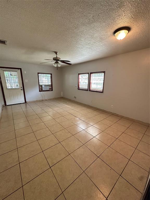 Foto del edificio - 32 Farrell St