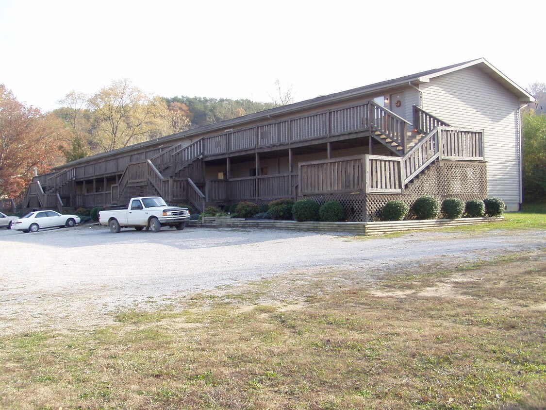 Foto principal - 1311 Green Lee Ln
