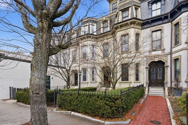 Foto del edificio - 1609 Tremont St