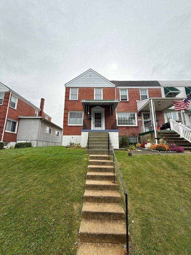 Building Photo - 7455 Manchester Rd