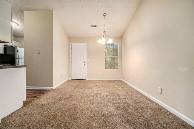 Foto del edificio - 3 Bedroom 2 Bath House