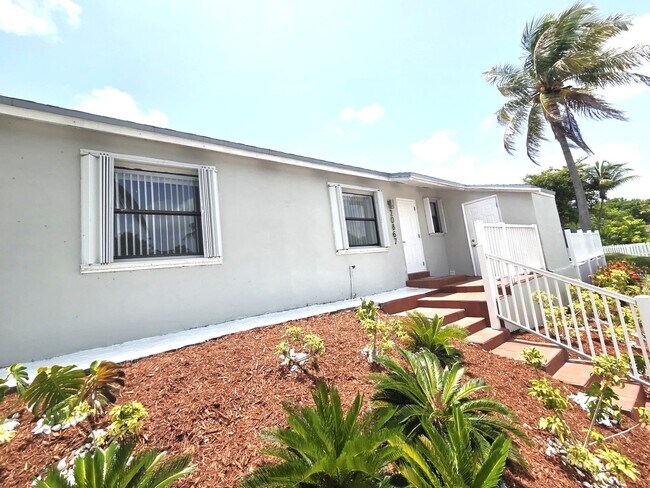 Photo - 20867 Snapper Pl Townhome