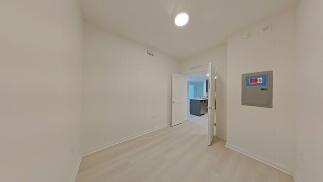 Building Photo - 2 Bed / 2 Bath Condo for Rent in Millenia Park – Orlando