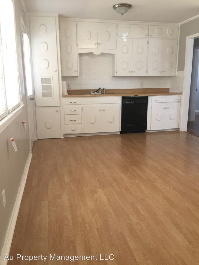 Building Photo - 3 br, 1 bath House - 4212 Garland