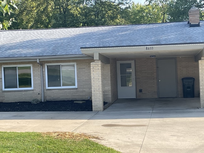 Building Photo - 8655 Akins Rd