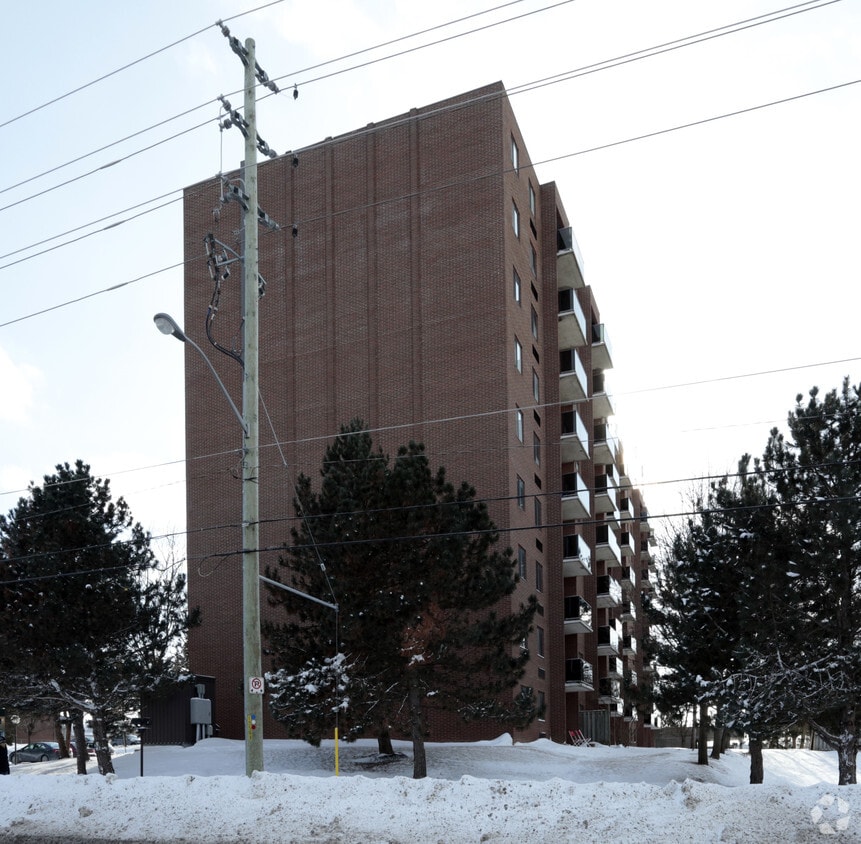 Albert Apartments Apartments 383 Albert St Waterloo, ON
