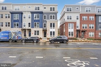 Building Photo - 3612 Farr Ave